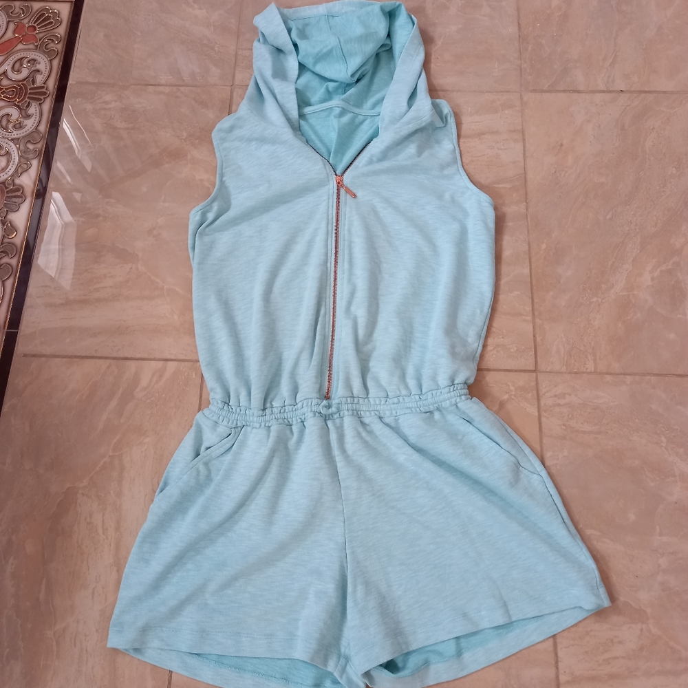 PL Movement romper size medium *FREE WITH BUNDLE*